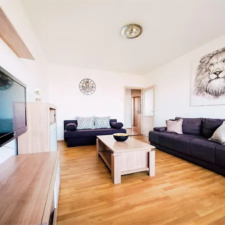 Atila - Near Center Appartement *