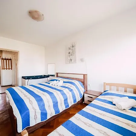 Appartement Atila - Near Center